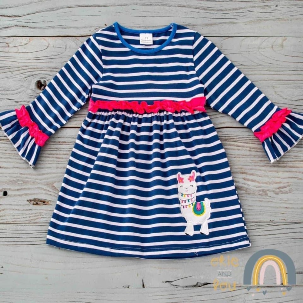 Llama dress size 5